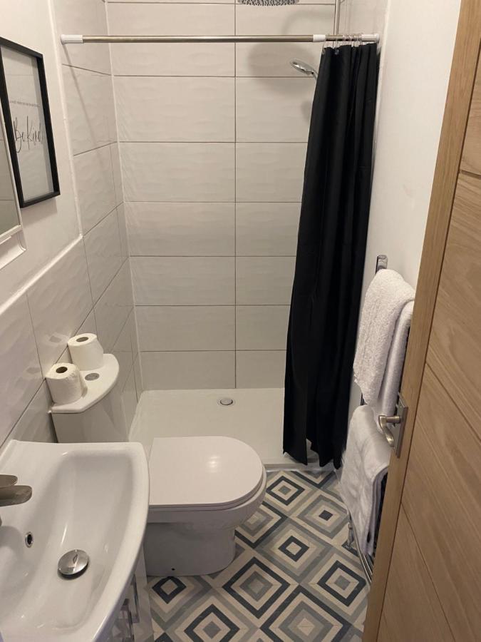 Luxevibe Apartment Blackpool Bagian luar foto